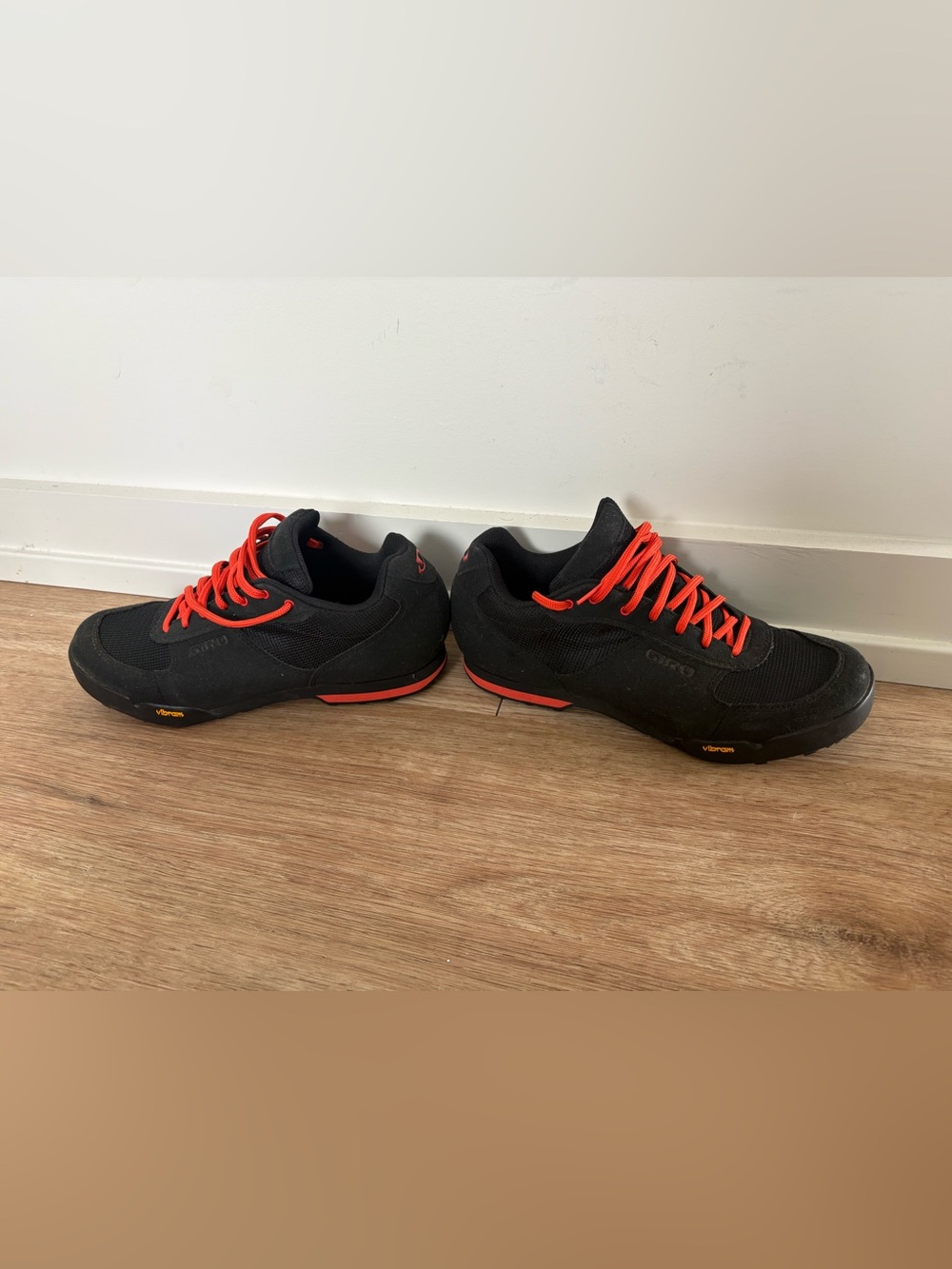 Giro Rumble VR mountain biking shoes. SPD Pedal compatible. Men’s 8. - Picture 5 of 12